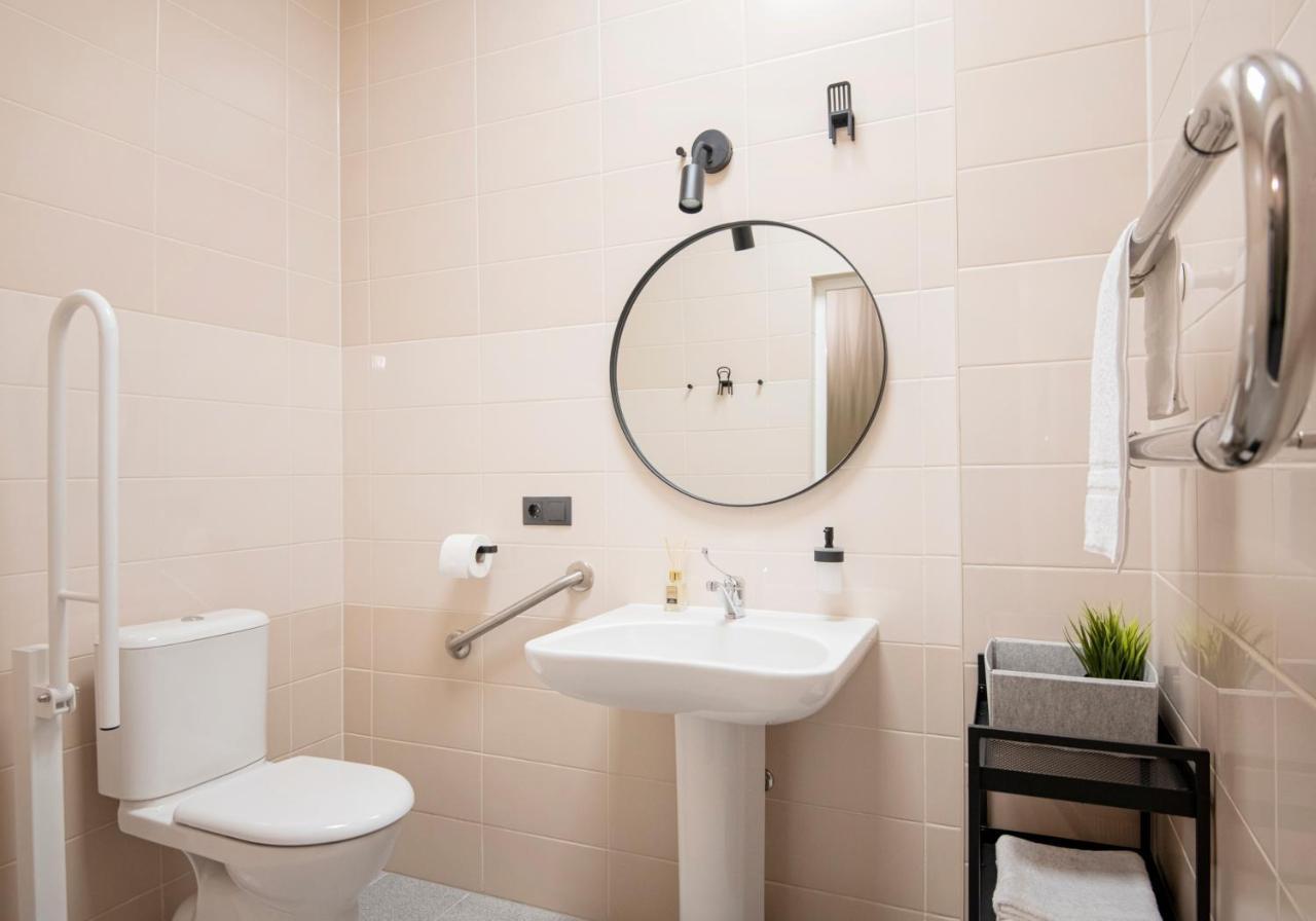 Rumi Hotel With Self Check-In Jēkabpils المظهر الخارجي الصورة